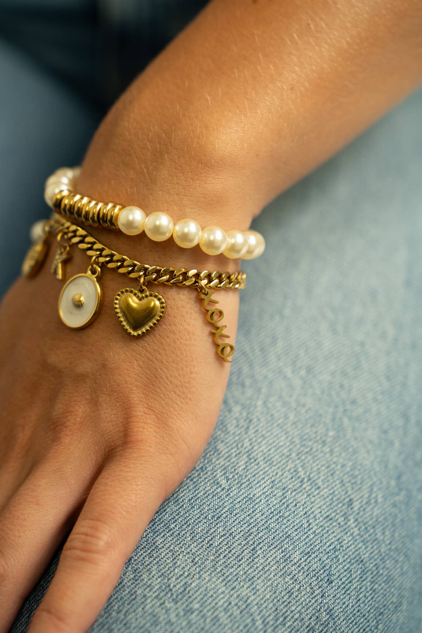 18K Gold PVD Stainless Steel Beaded Trim Heart Charm