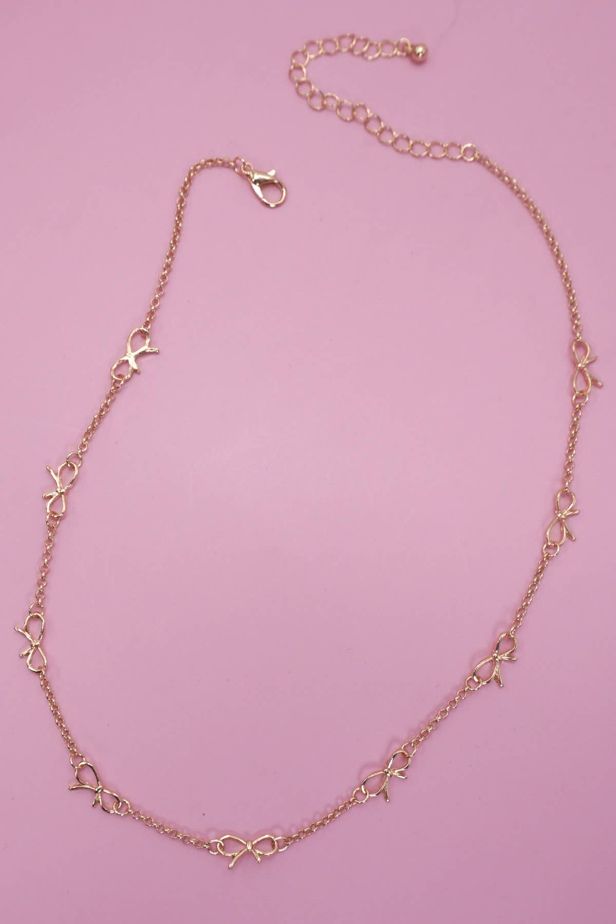 CUTOUT BOW STATION NECKLACE | 80N91531