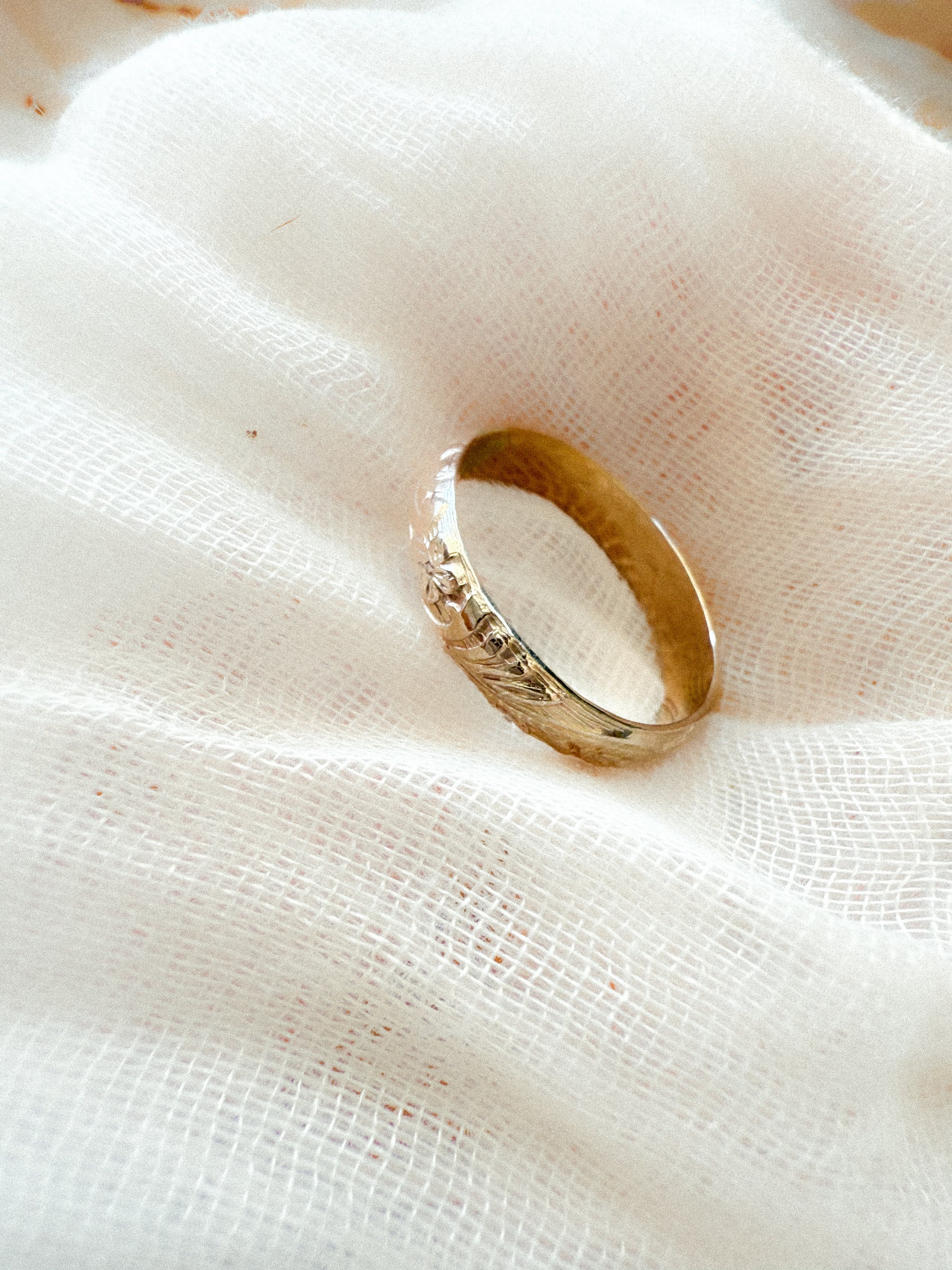 Floral Patterned Gold Filled Ring Band