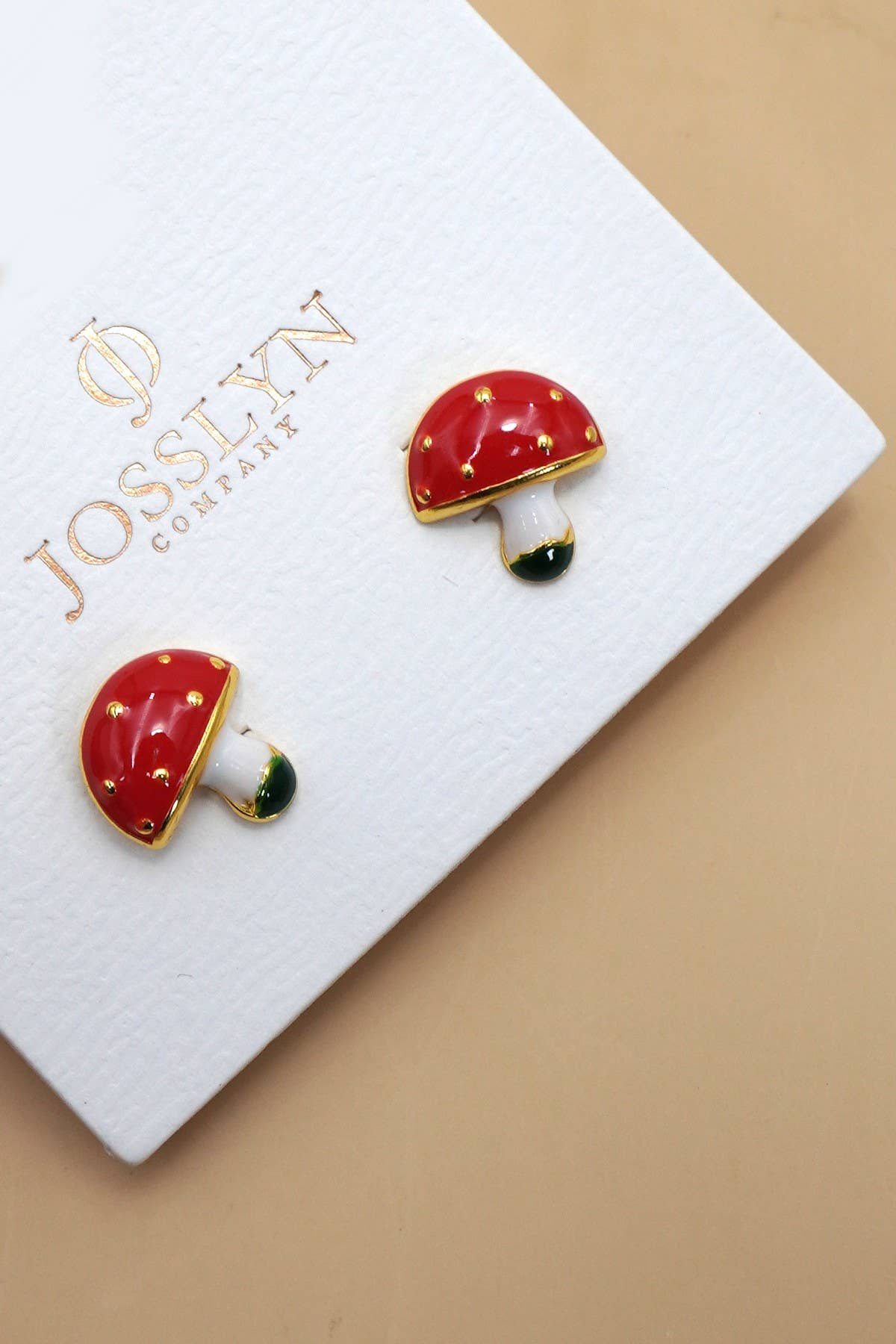 PLAYFUL COTTAGECORE COLLECTION EARRINGS | 40E366