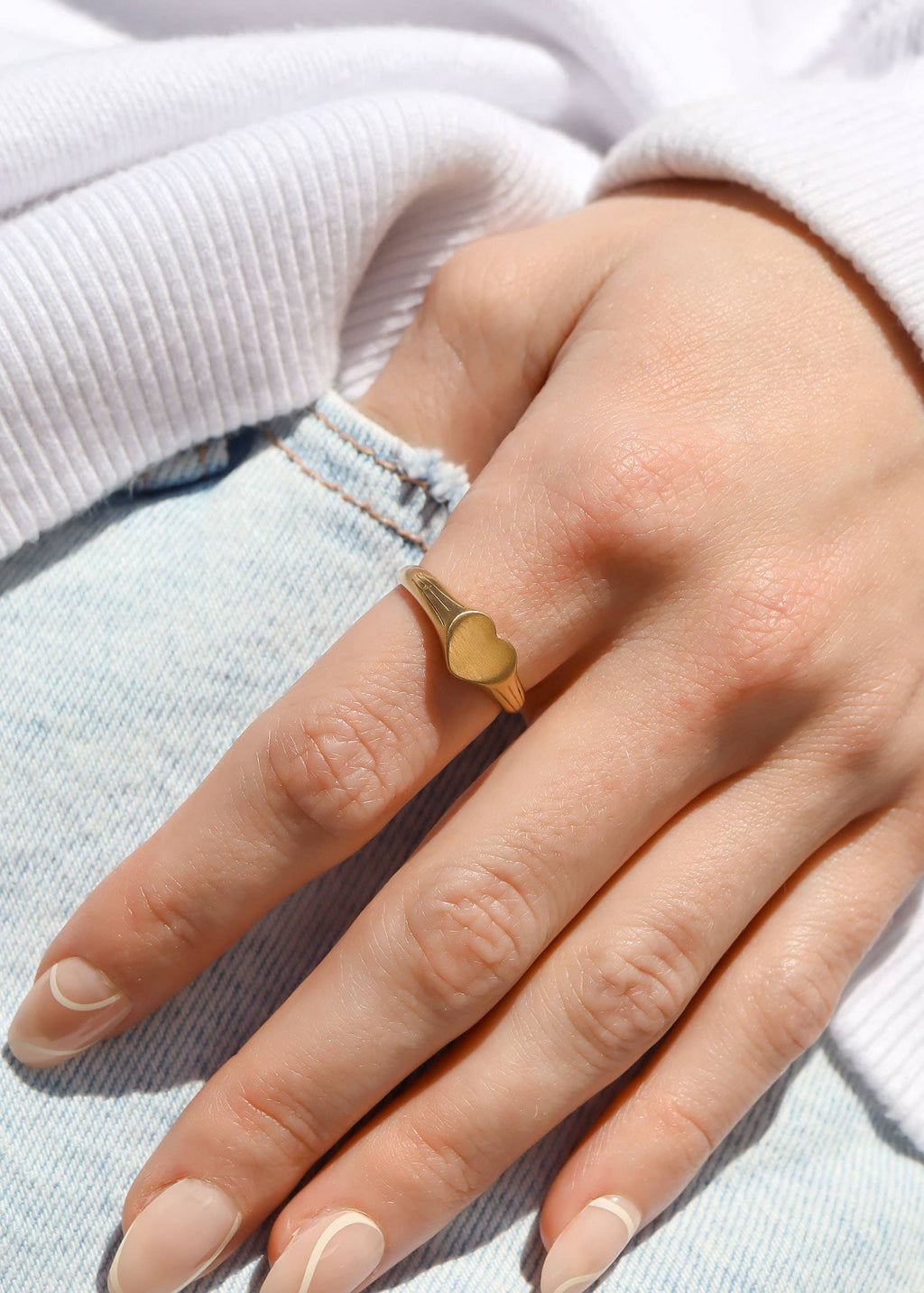 18k Gold Heart Ring - Engravable Heart Signet Ring for Women
