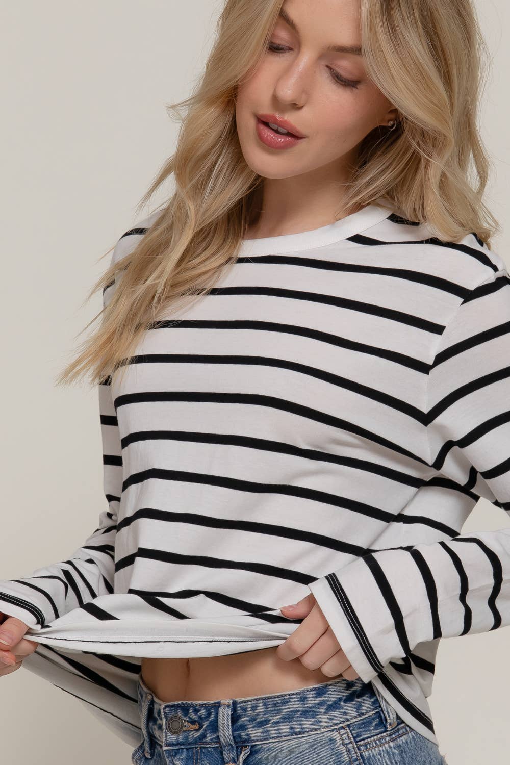 Long Sleeve Round Neck Neck Y/D Stripe Tee