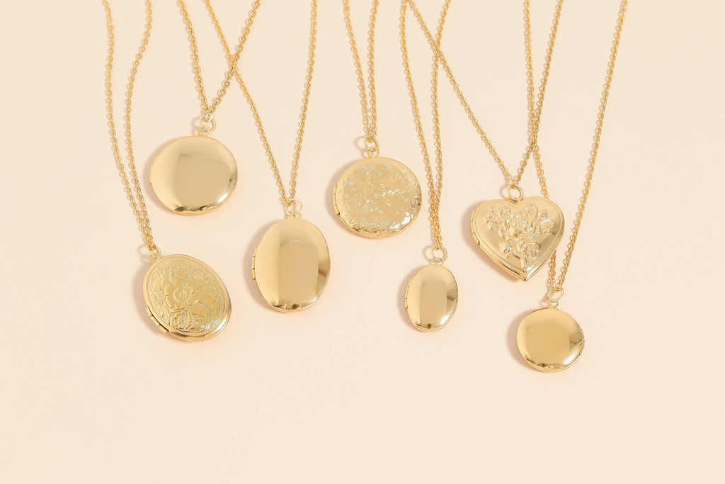 18K Gold PVD Stainless Steel Round Floral Textured Locket