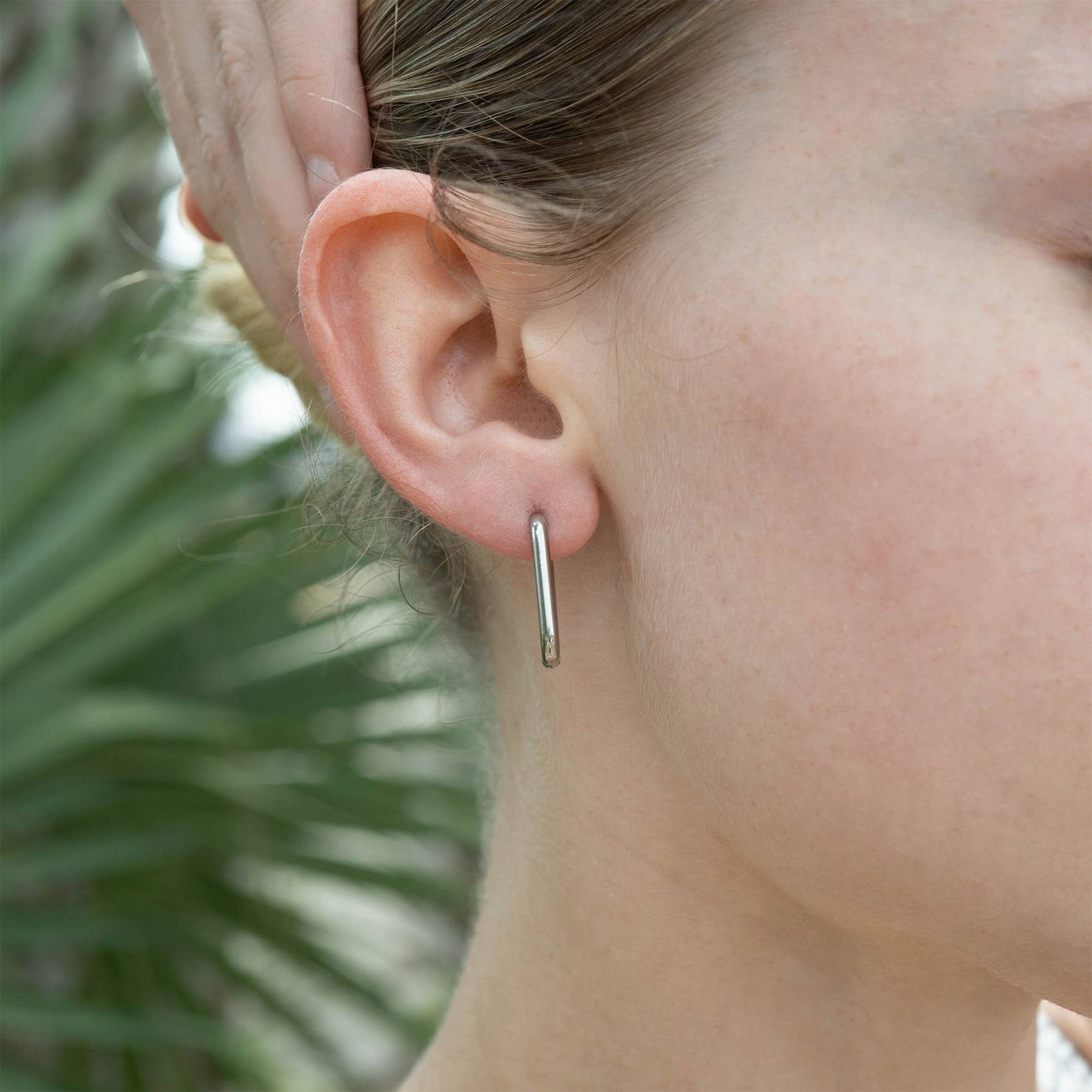 18K Gold PVD Rounded Rectangle Everyday Huggie Earrings
