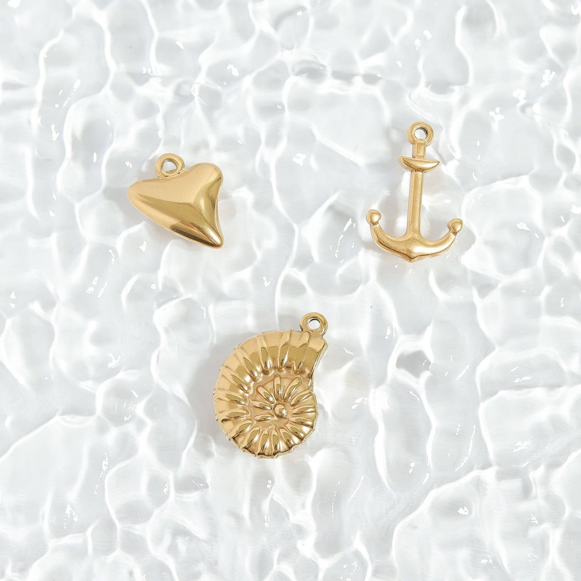 18K Gold PVD Stainless Steel Nautilus Charm